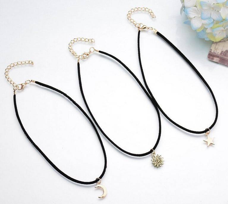 images/productimages/small/1831_2_choker-set-a-3-stuks-zwart-zilver.jpg