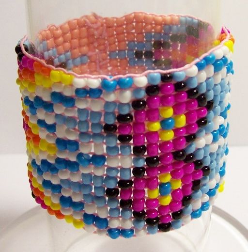 images/productimages/small/363_armband-ibiza-geweven-kraaltjes-zalm-multicolor-04.jpg