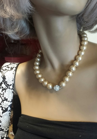 Ketting parels groot creme-strass