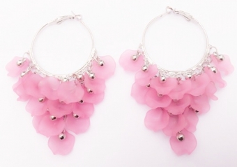 Oorbellen bloemblaadjes roze