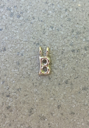 Naam-Letter B vintage style zilver