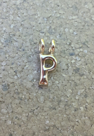 Naam-Letter P vintage style zilver
