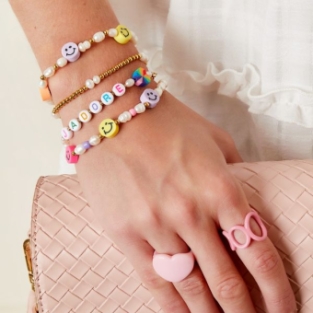 Armband Smileys en zoetwaterparels elastisch